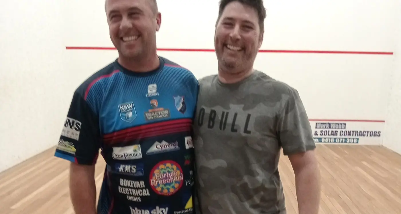 Jones, Robinson in close contest on squash courts