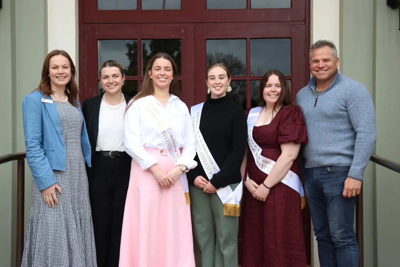 Judges Cassandra Bush, Sophie Cargill and (right) MP Philip Donato with entrants Libby Coles, Freya Hooper and Peta Allen. 