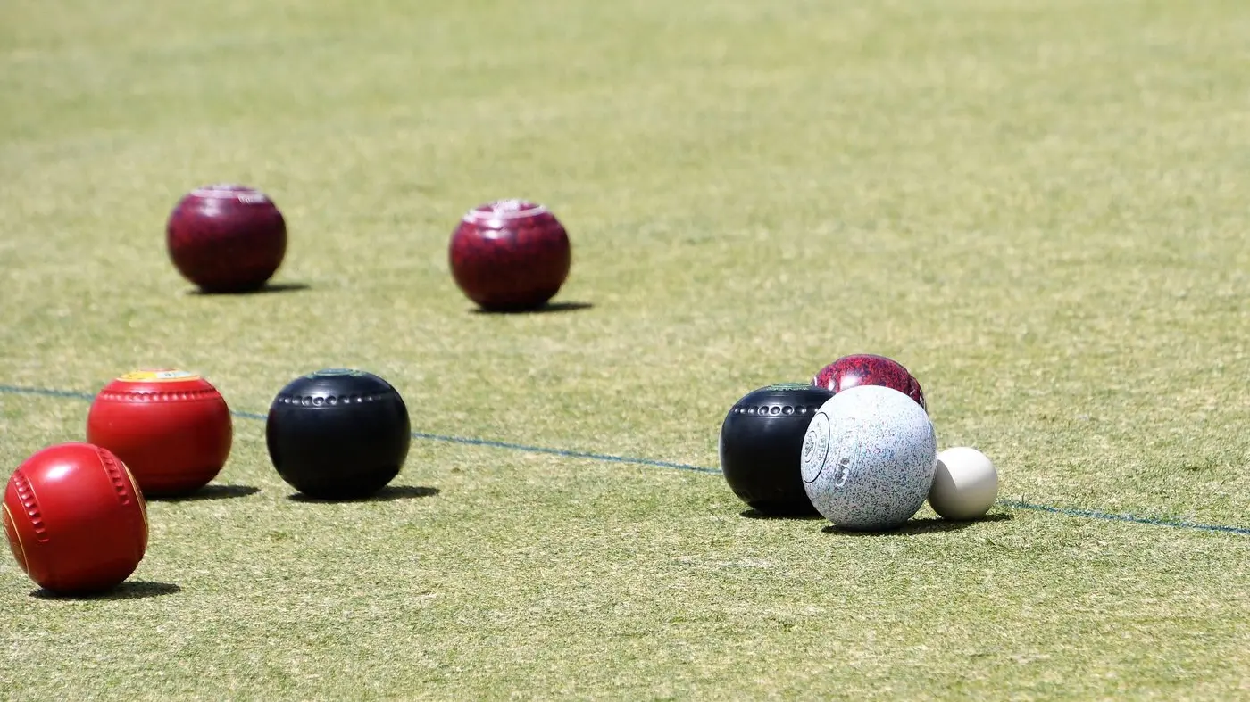 Mighty match-ups in final rounds of bowls major pairs