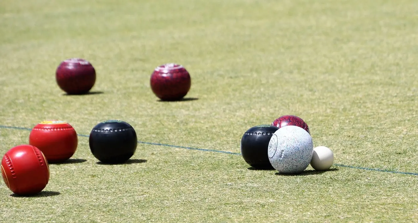Mighty match-ups in final rounds of bowls major pairs