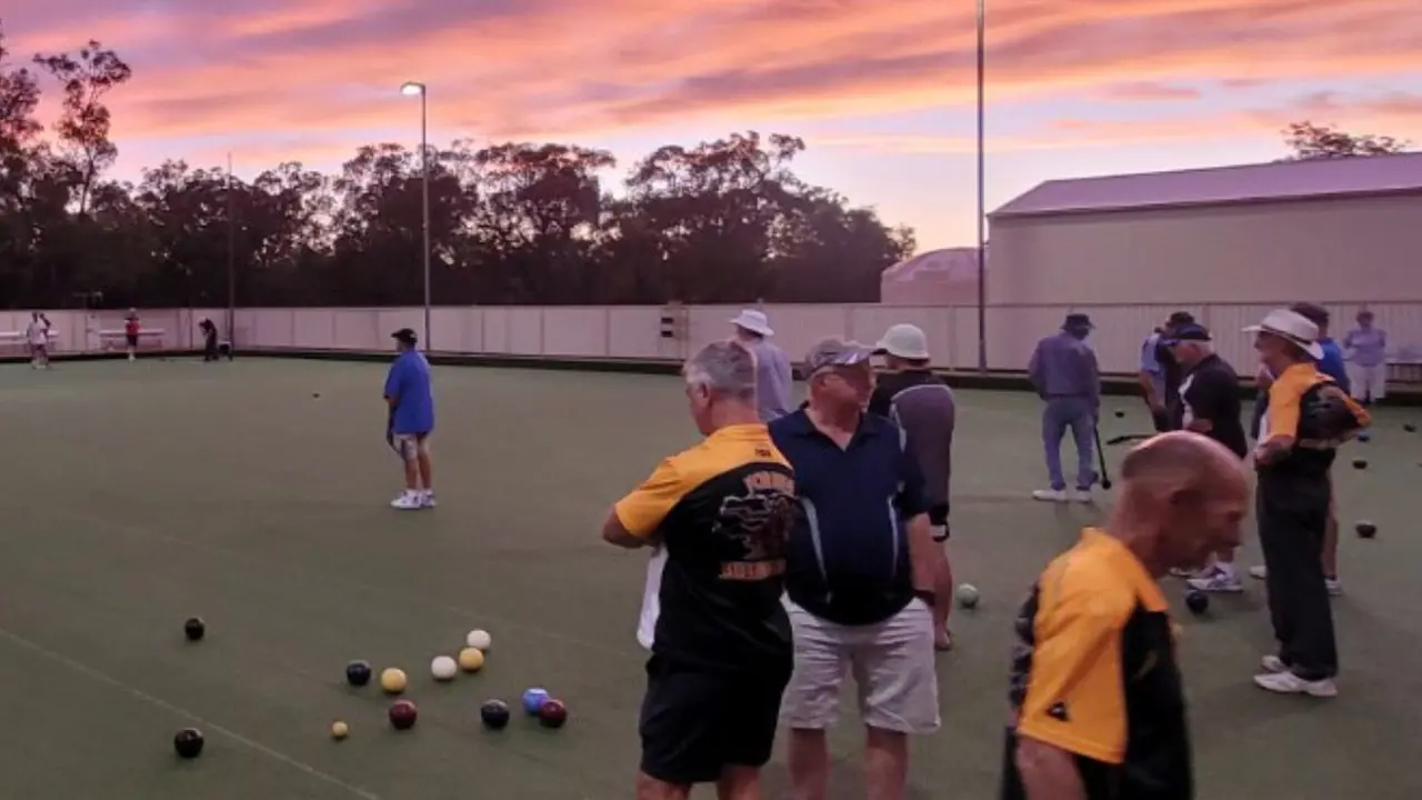 Bowlers warm up for Pennants