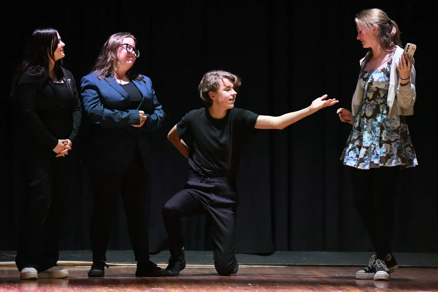 Music Arioso\\'s Epic Diva Class performed in the secondary entertainment section. Isla Kennedy, Isabel Shaw, Drew Barter and Aurelia-Rose Virtue.