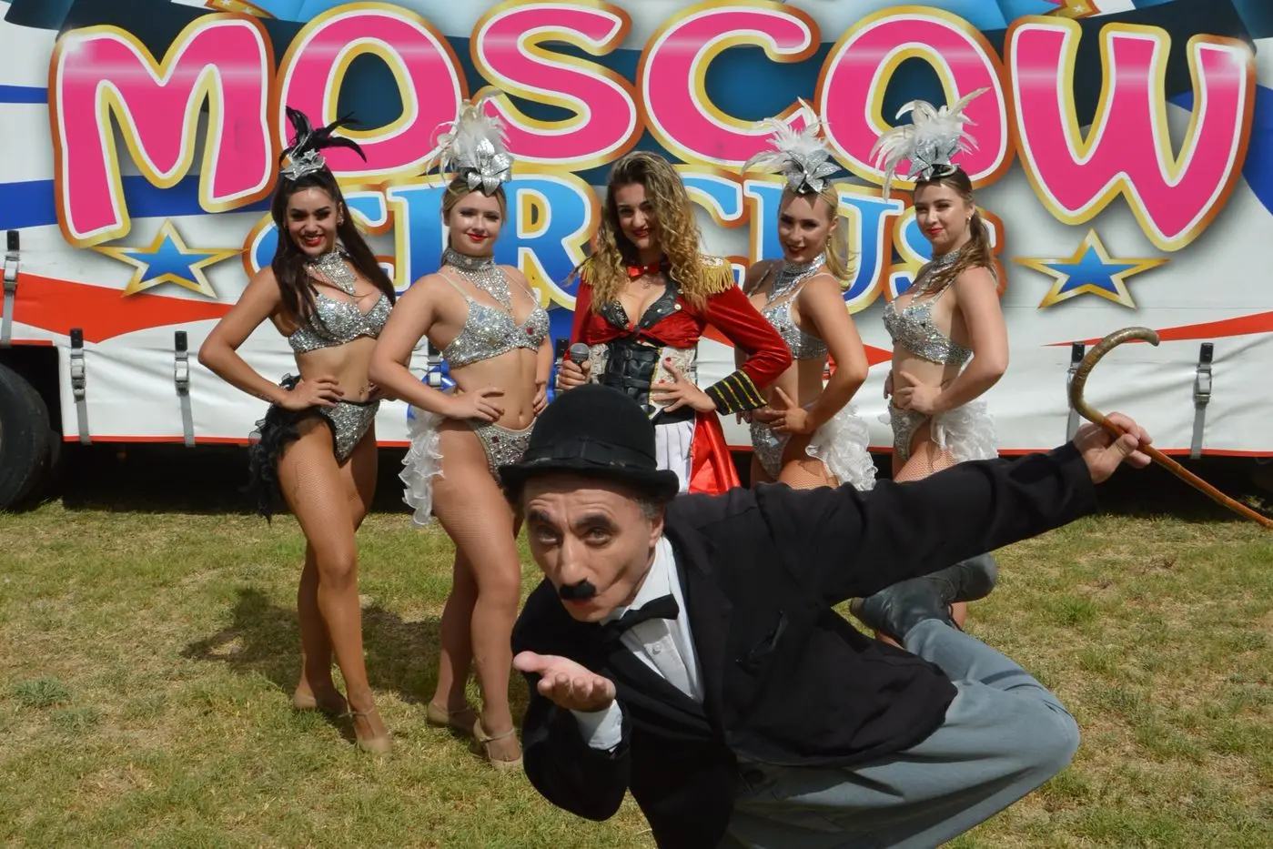 The Great Moscow Circus performers including Michelle Nogueira, Tanika Weber, Chanel Fiteni (vocalist), Paige Muller, Tianni Webber and (front) Gagic are ready to entertain Parkes. PHOTO: Madeline Blackstock