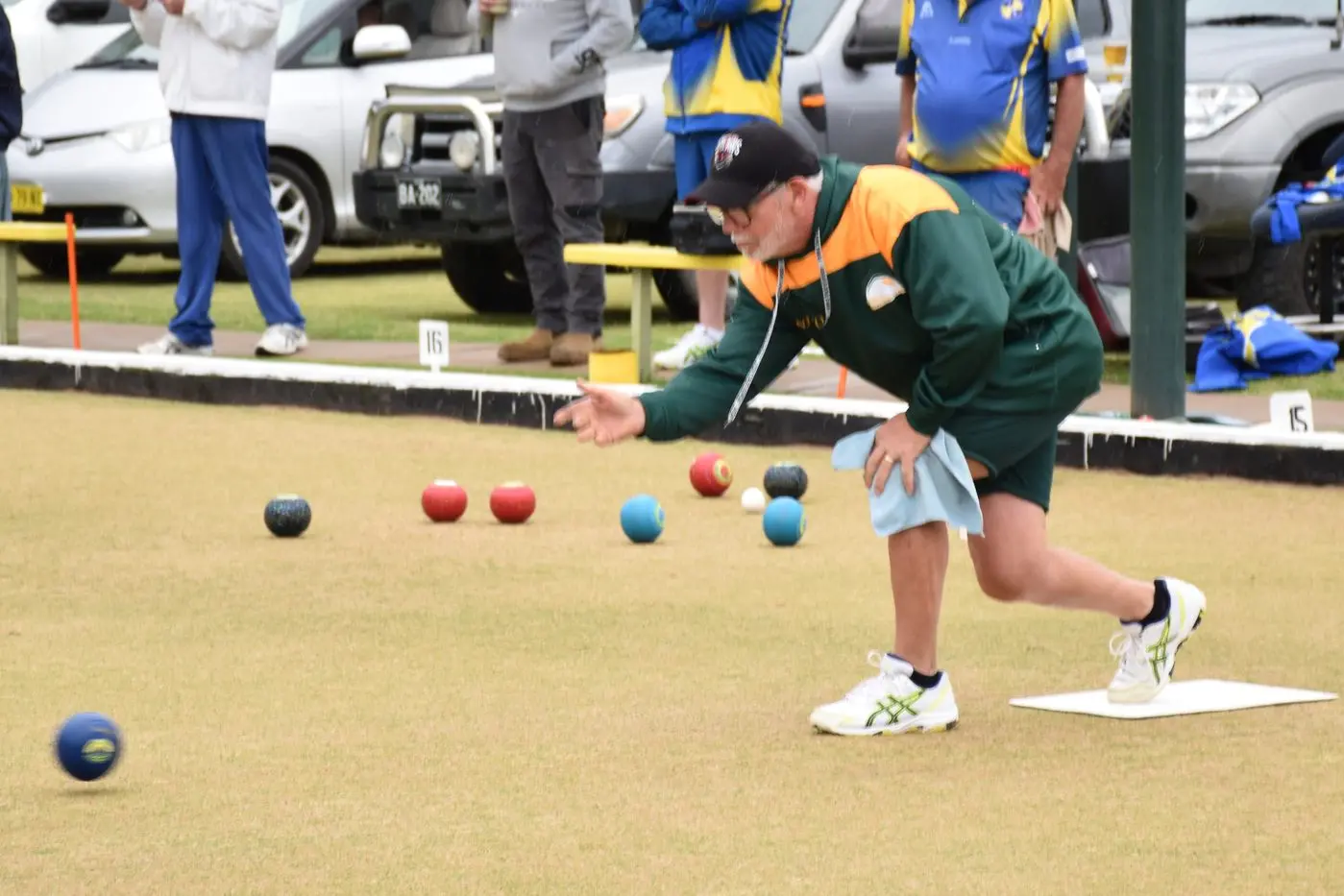 Jeff Nicholson on the greens. File picture