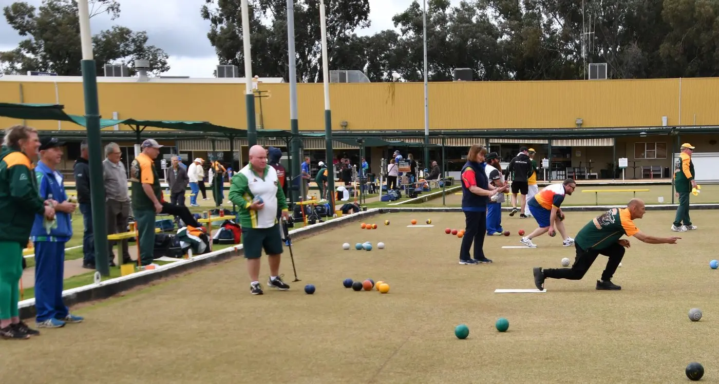 Heat is on in bowls club championships