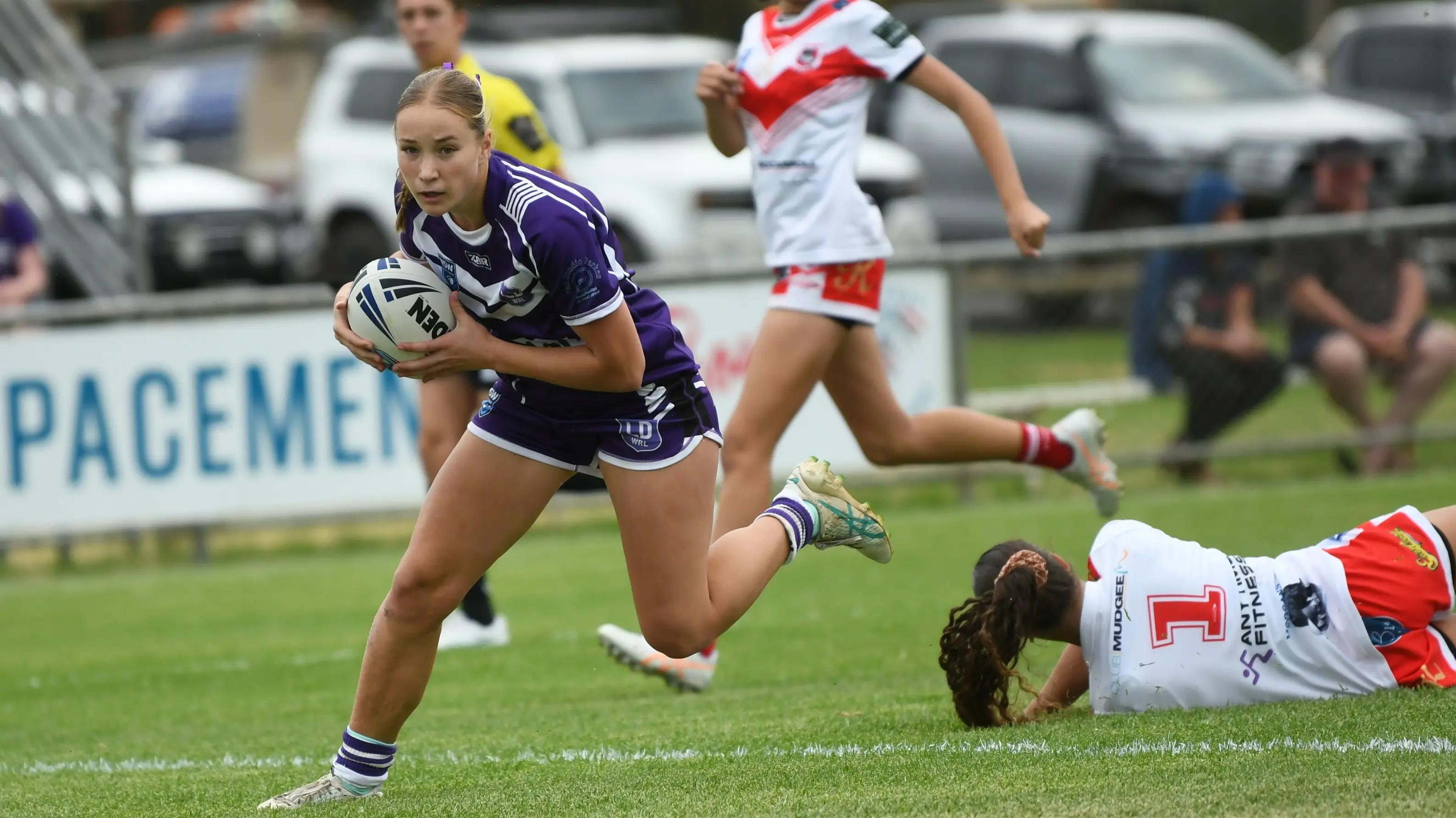 Lachlan storms into finals