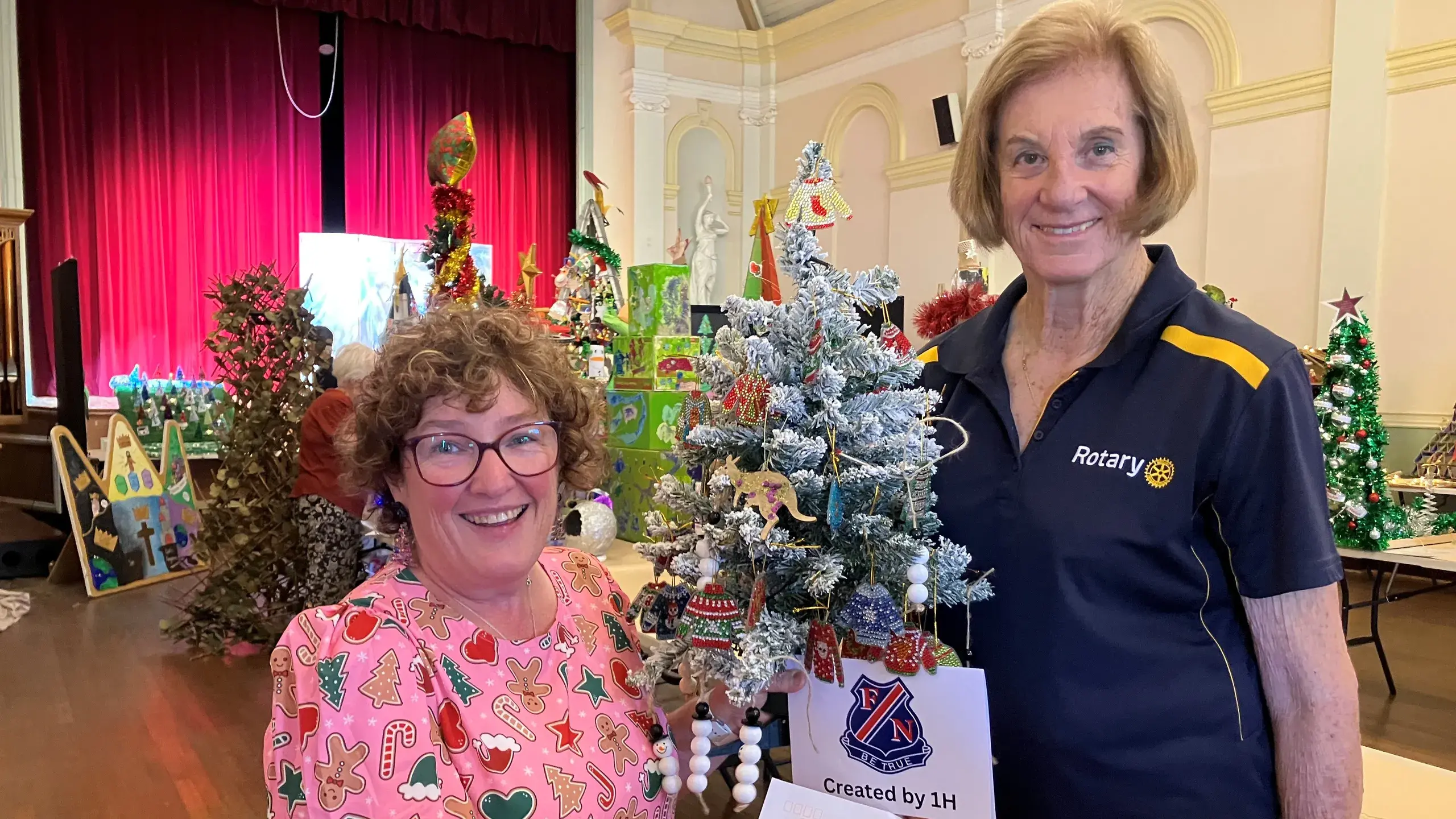 Weekend wrapped in Christmas joy