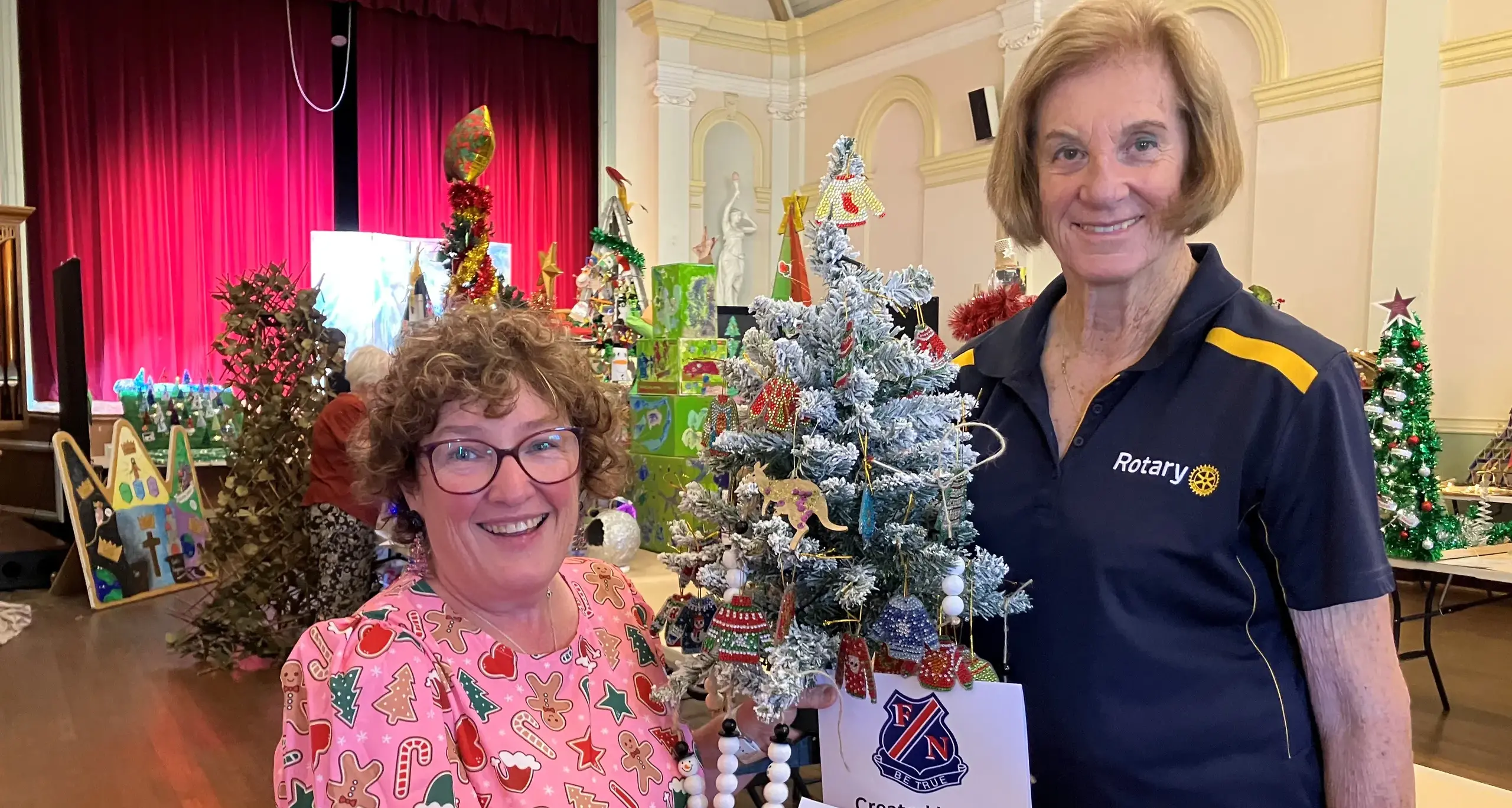 Weekend wrapped in Christmas joy