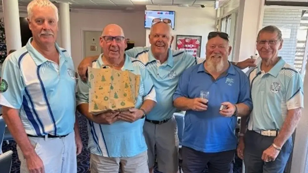 Veterans golf: Steve Edwards a popular winner