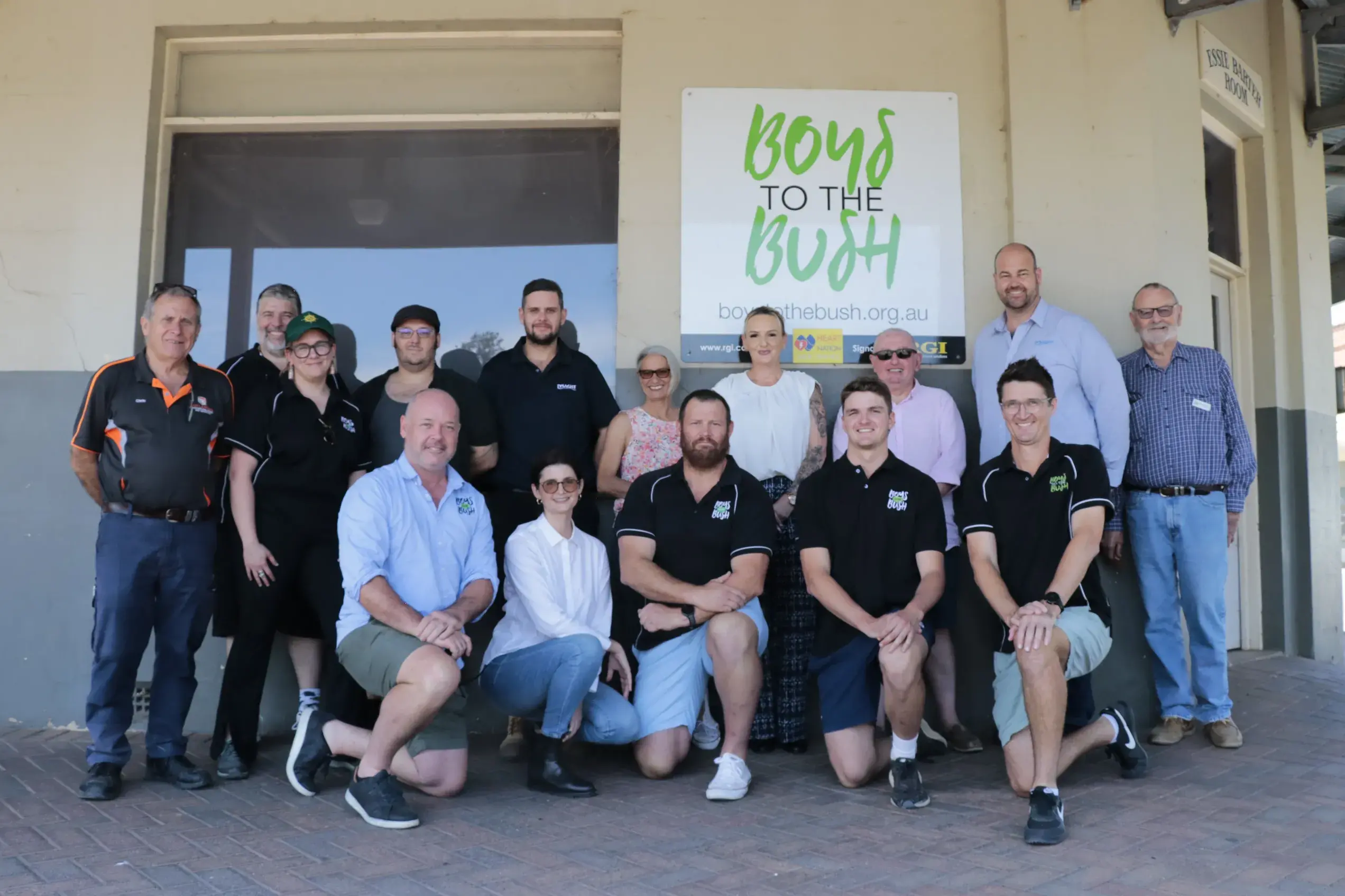<p>The Boys to the Bush team welcomed supporters from Newcastle Permanent, Lysaght, Forbes Shire Council, Club Forbes and community to celebrate raising the roof. </p>\\n