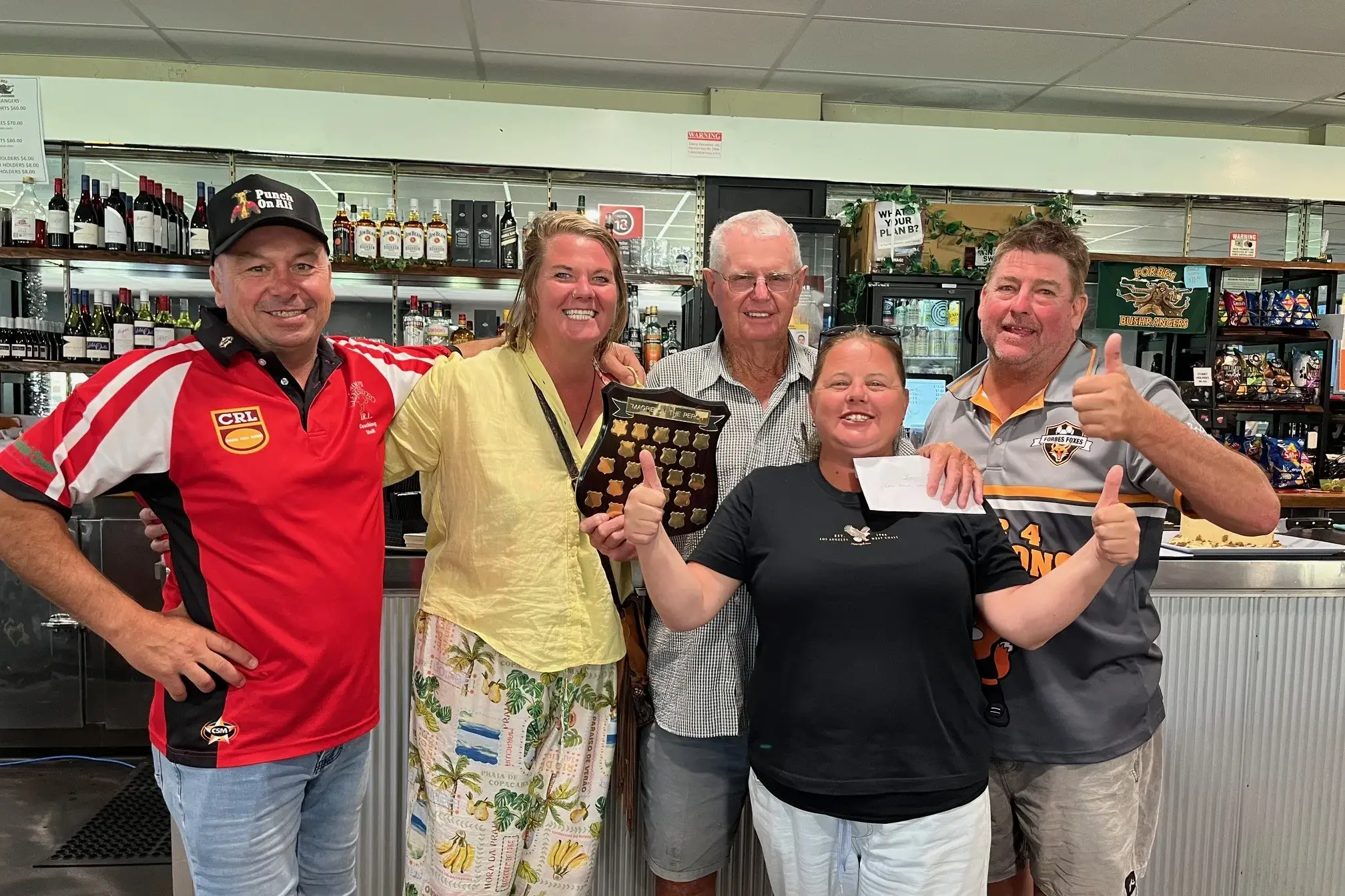 <p>Pooch Dukes with Classic winners Lara Shine, Laurie Crouch, Kelly Stringer and Peter Besgrove. PHOTO: Tara Shaw</p>\\n