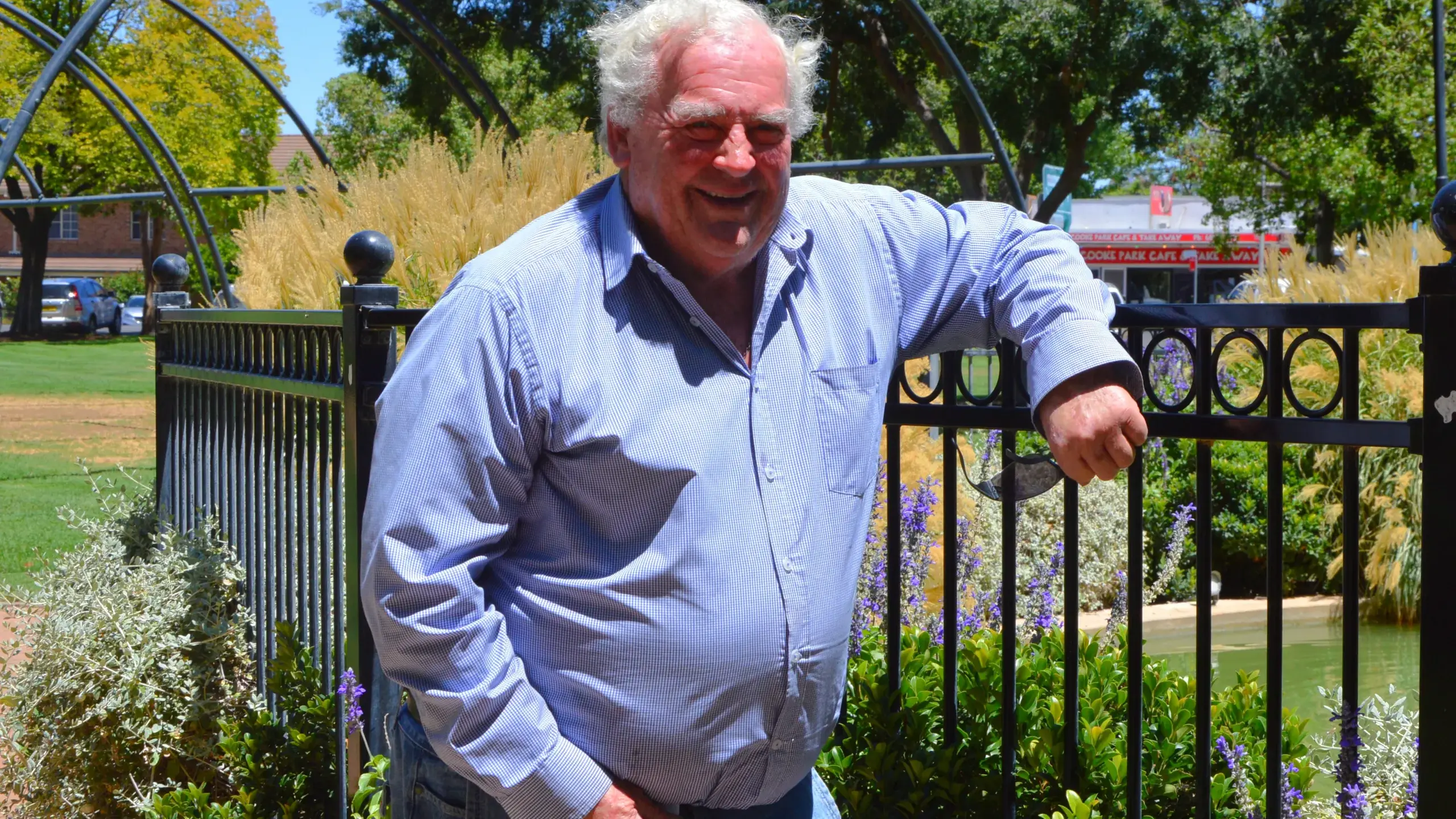 Lifetime of teaching, volunteering earns Laurie an OAM