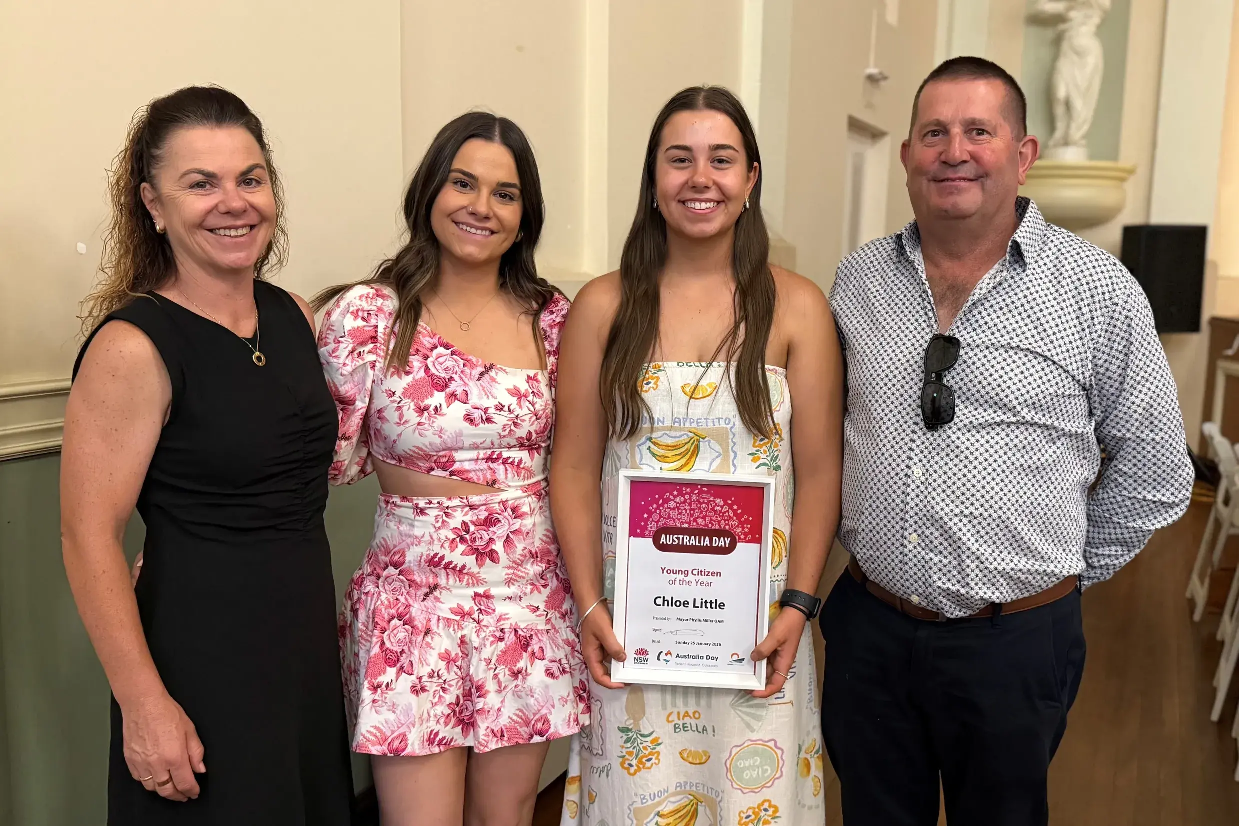 <p>Chloe Little with her family Tracy, Jess and Michael Little. </p>\\n