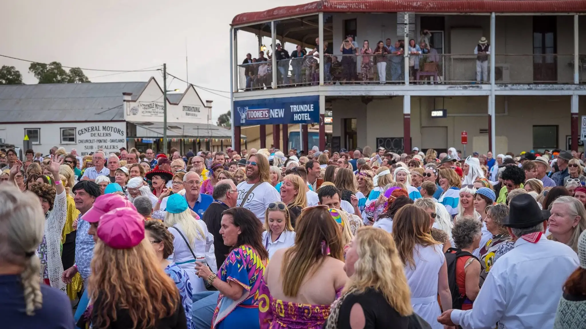 Dust off the flares, Trundle is ready to dance again