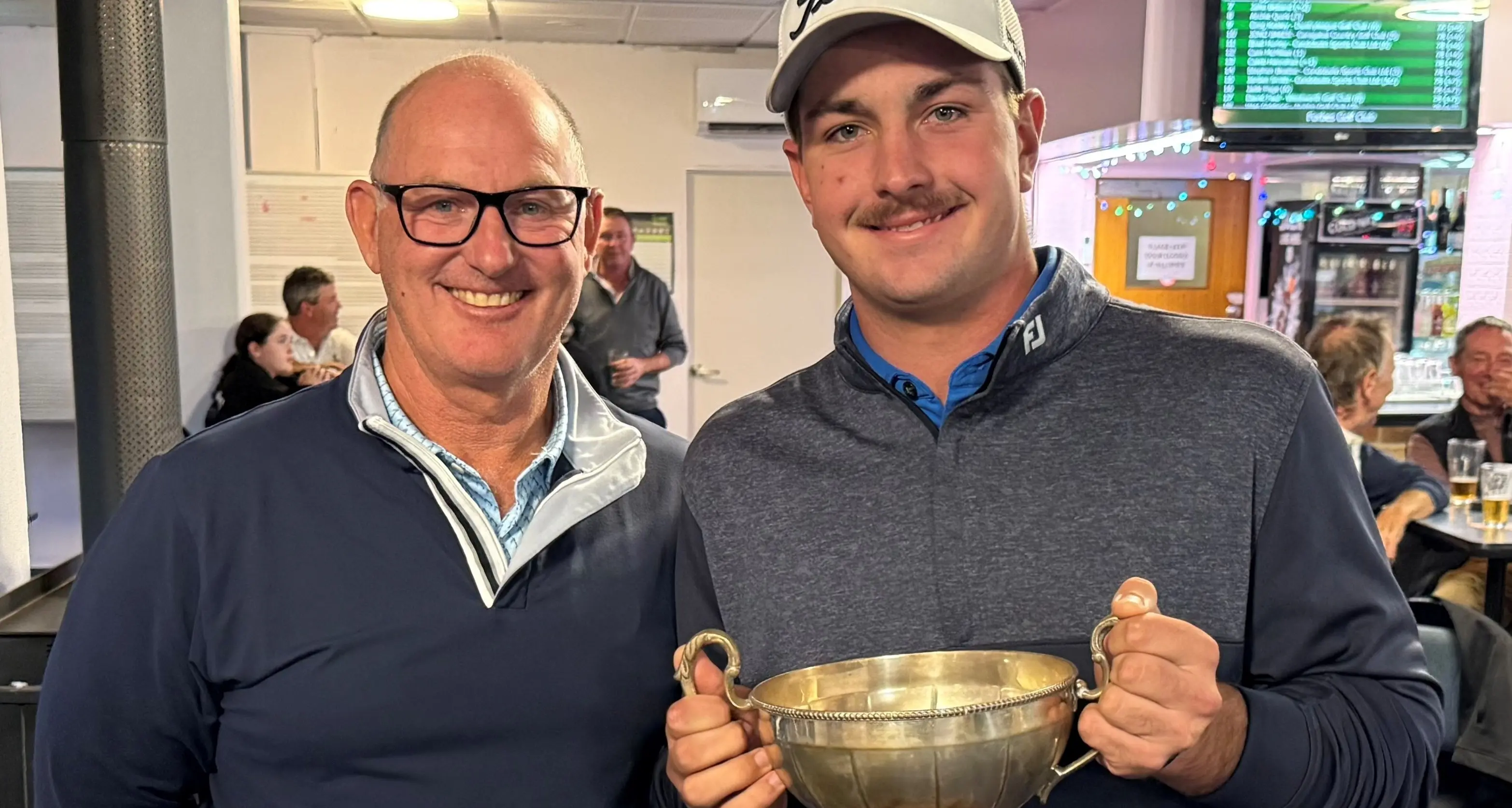 Giddings wins Forbes Golf Open