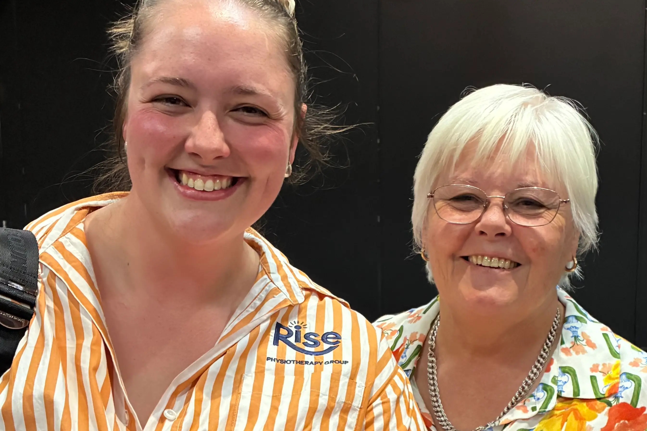 <p>VIEW Club guest speaker, Zoe Tyack from RISE Physiotherapy, being thanked by View Committee member, Sue Cunningham.</p>\\n
