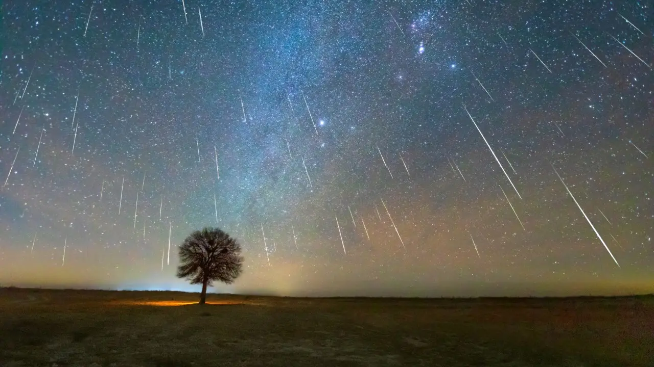 Great balls of fire in the night sky