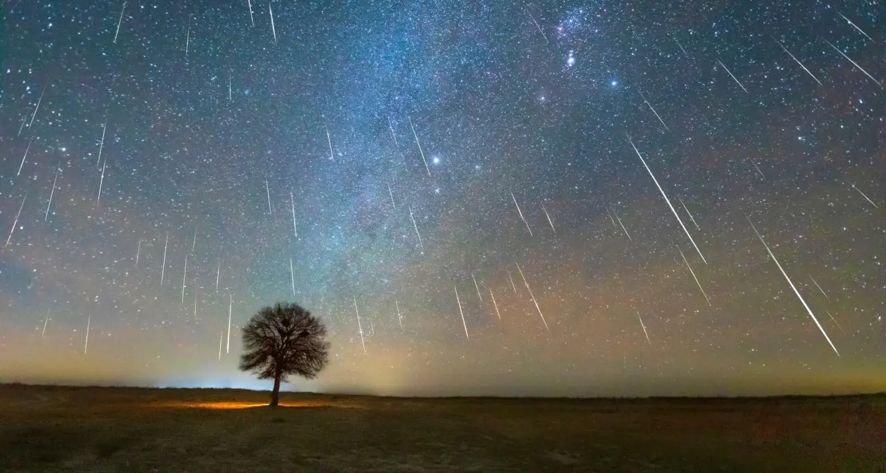 Great balls of fire in the night sky