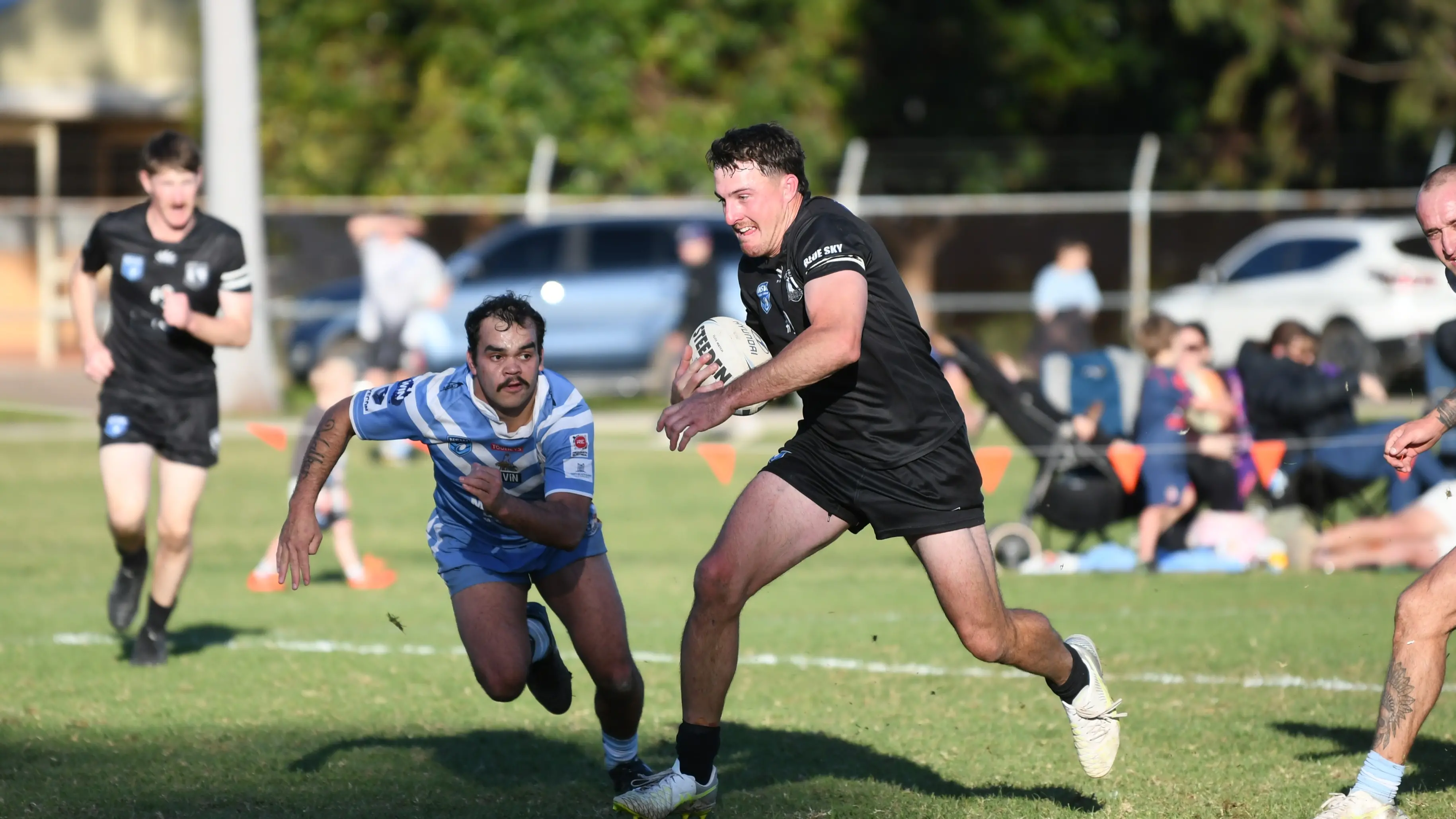 Second half surge seals Magpies' victory as four grades win at home