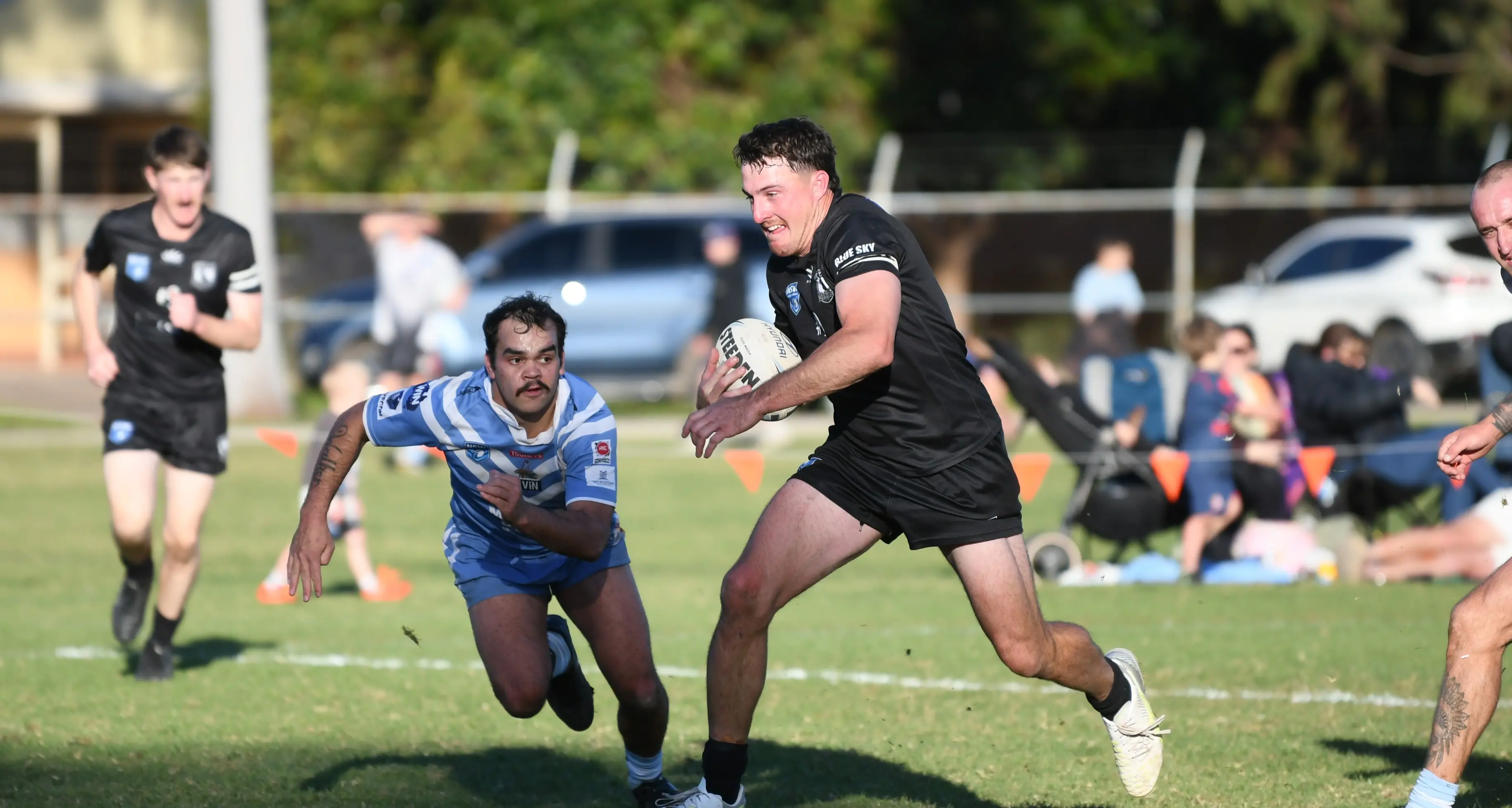 Second half surge seals Magpies' victory as four grades win at home