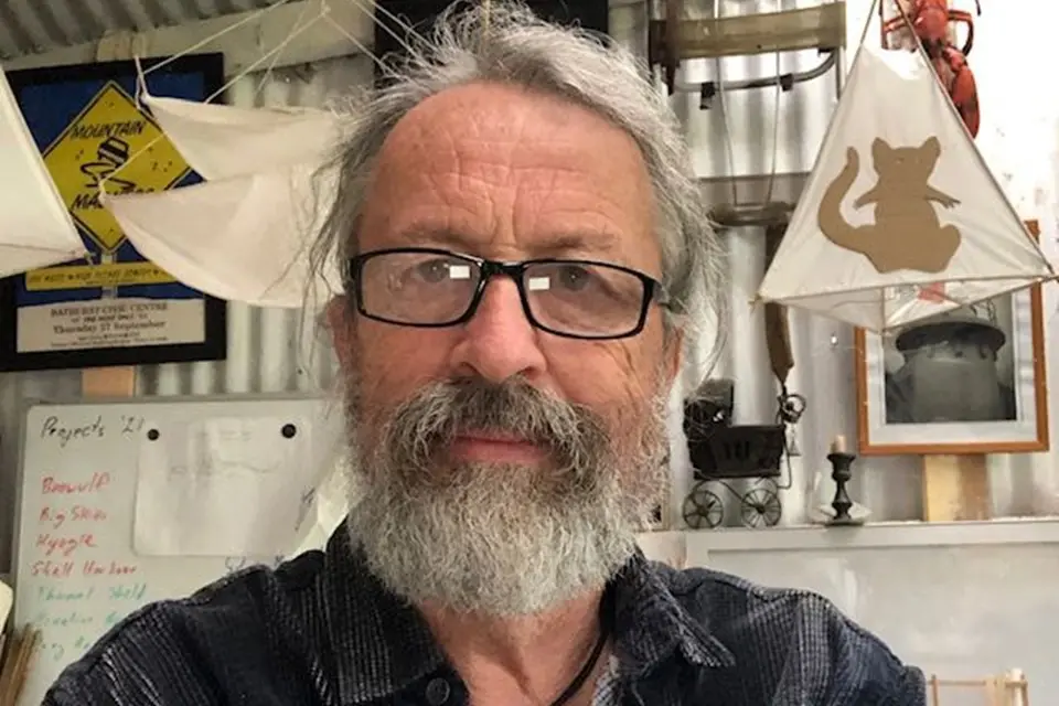 <p>Lantern Maker Phil Relf. </p>\\n