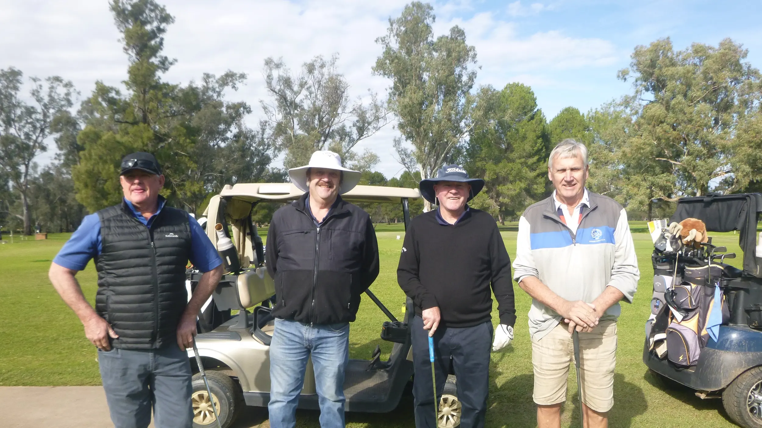 Cowhan leads way as greens test golfers
