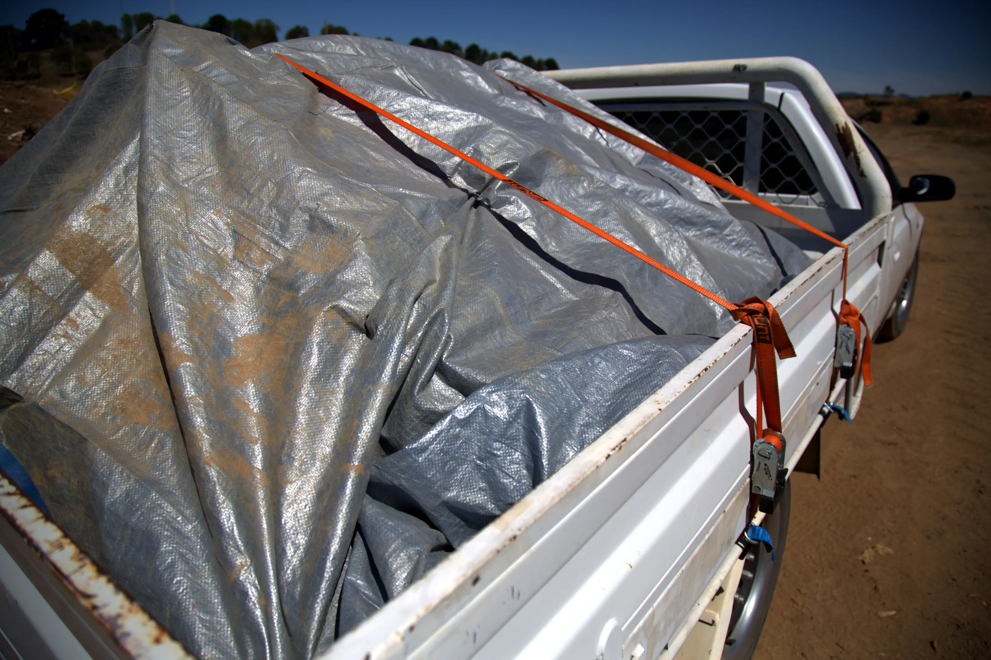 <p>Correctly covered load of farm waste. PHOTO: NetWaste</p>\\n