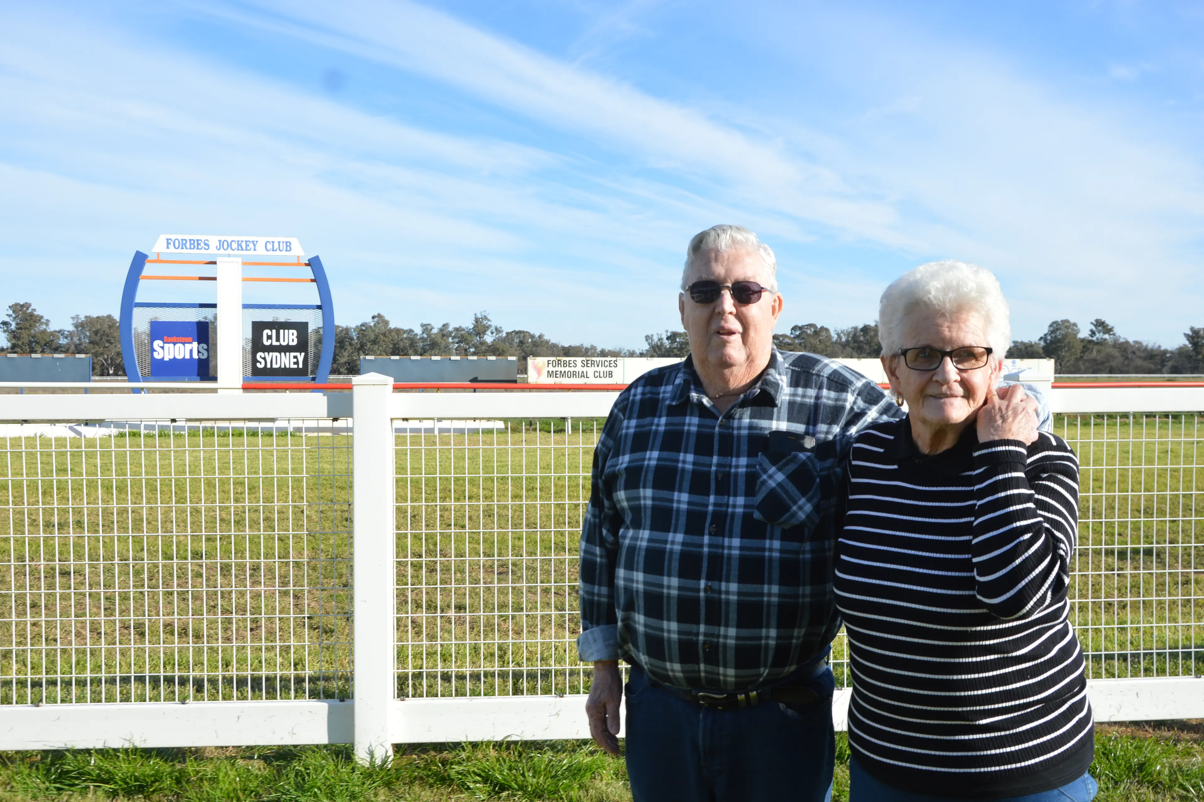 <p>Tom and Dixie Molloy in front of the Forbes Jockey Club winning post where Tom\\'s lifelong connection to racing began. PHOTO: Madeline Blackstock</p>\\n