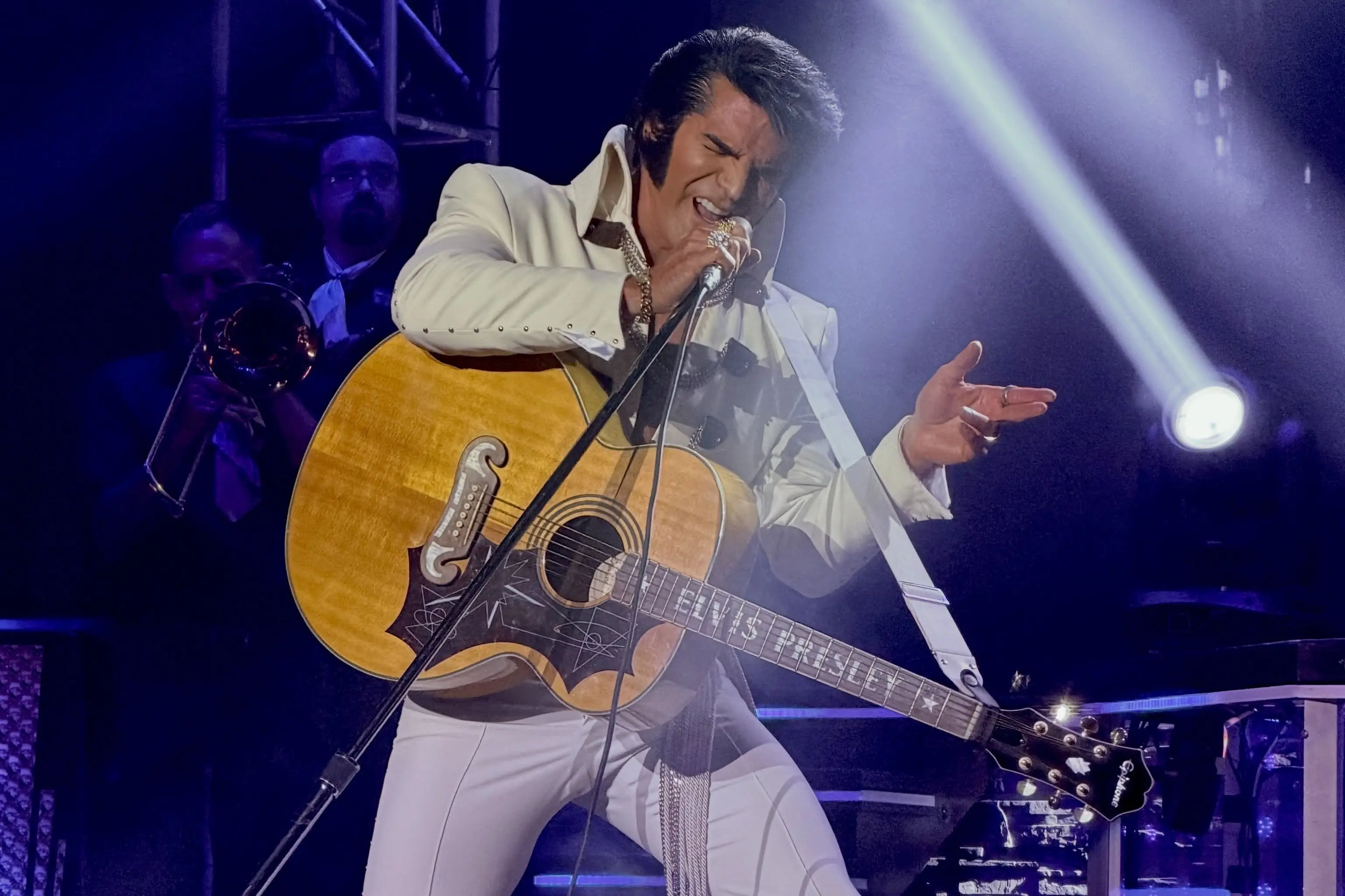 Dean Z concerts smash festival ticket records