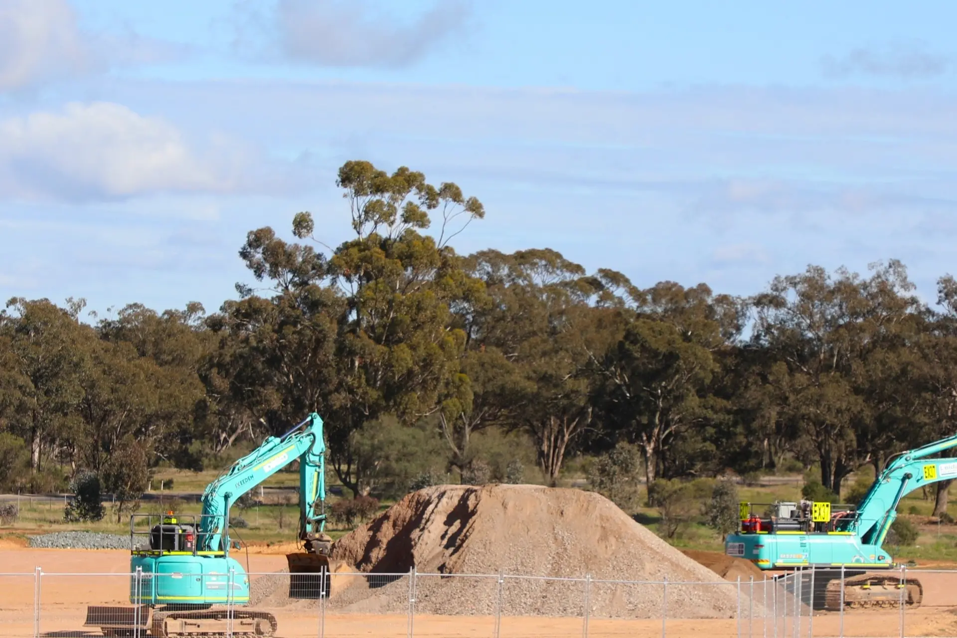 <p>There are changes to the access at the recycling and waste facility with the start of works on a new landfill cell. PHOTO: Council</p>\\n