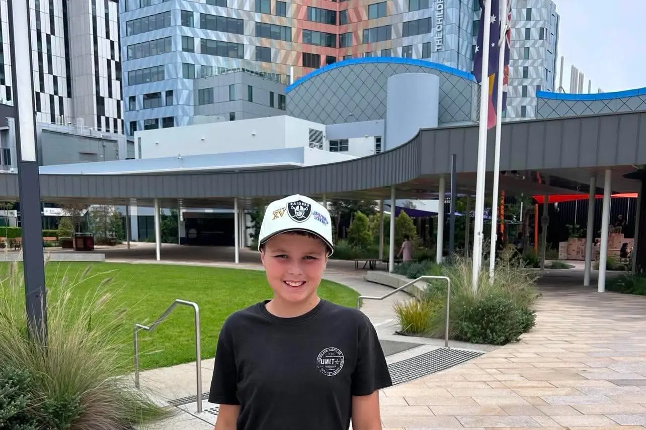 <p>Beau Hartwig at Westmead, all smiles marking one year in remission. </p>\\n