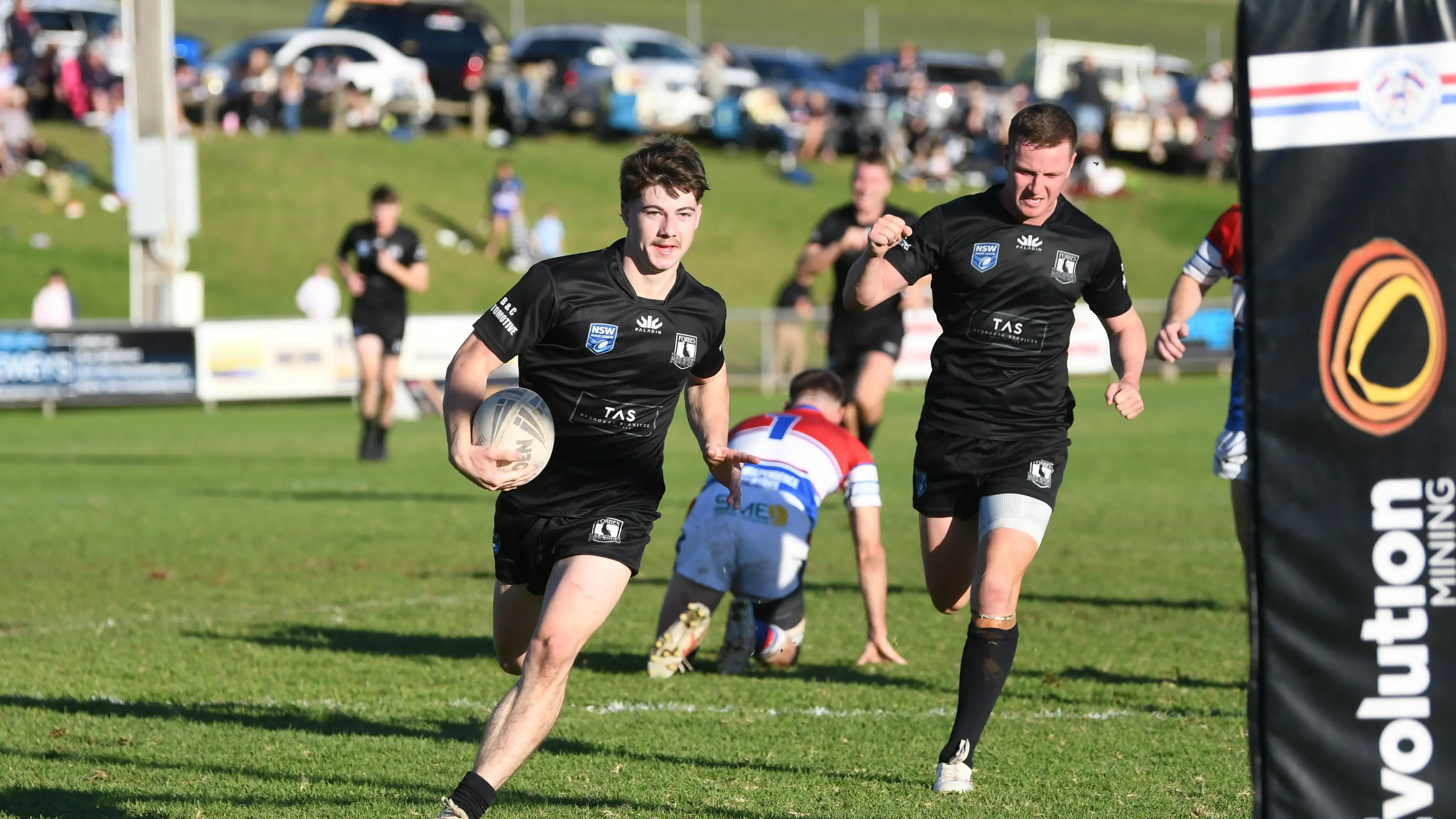 Magpies swoop: Two grades win through to qualifiers