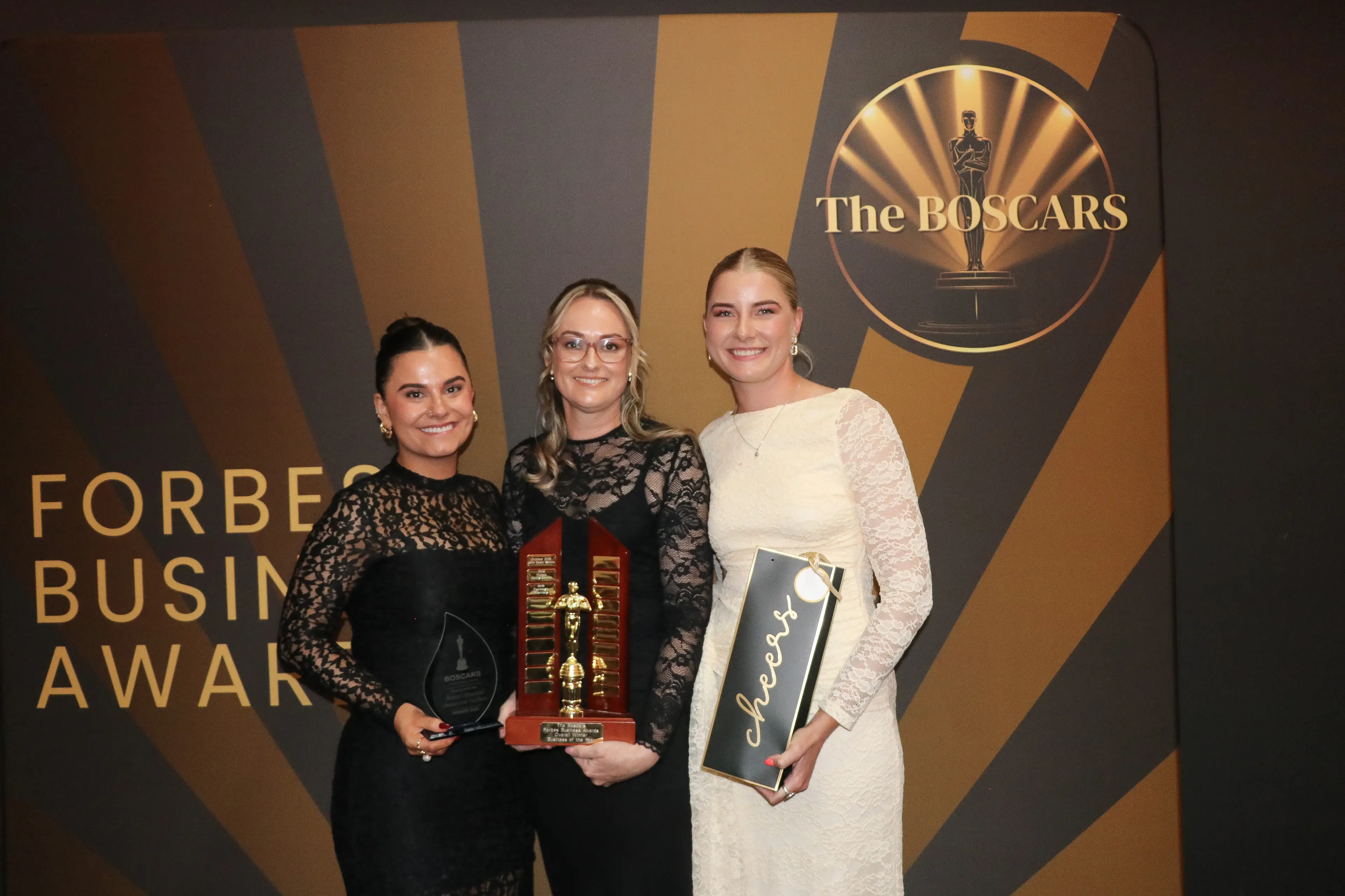 <p>Business of the Year goes to Jessica\\'s Essential Beauty ... Jess Little, Jessica Quirk and Molly Stubberfield. </p>\\n