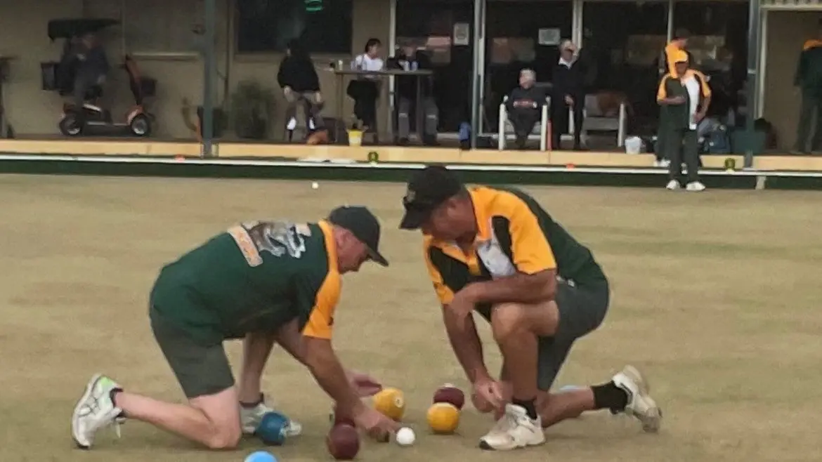 Close battles in bowls minor singles