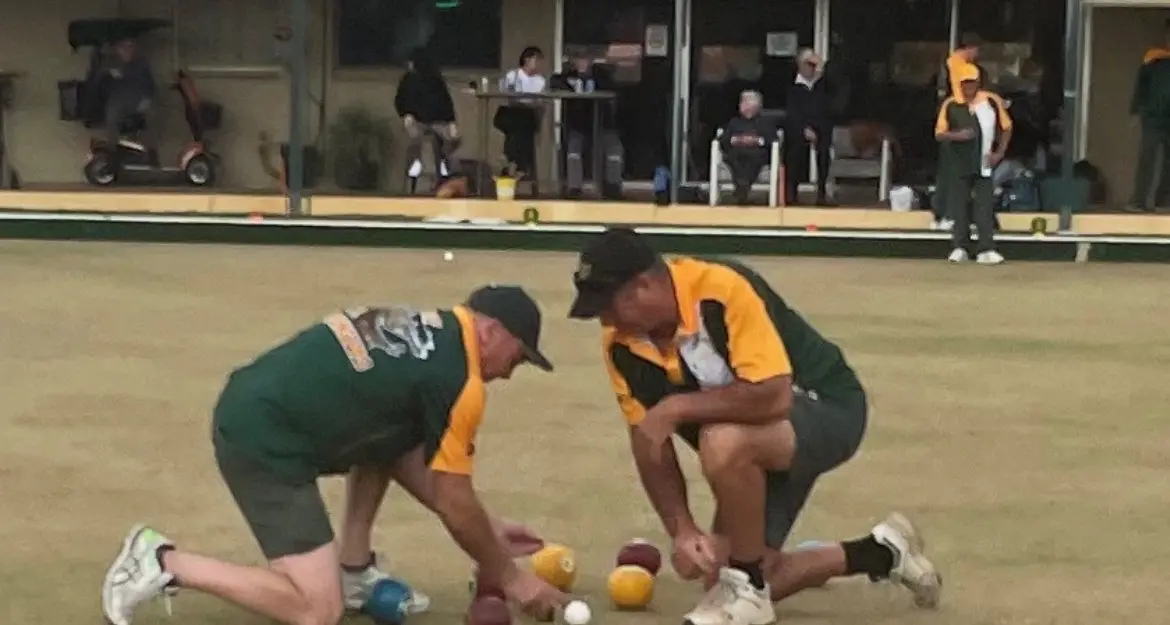 Close battles in bowls minor singles