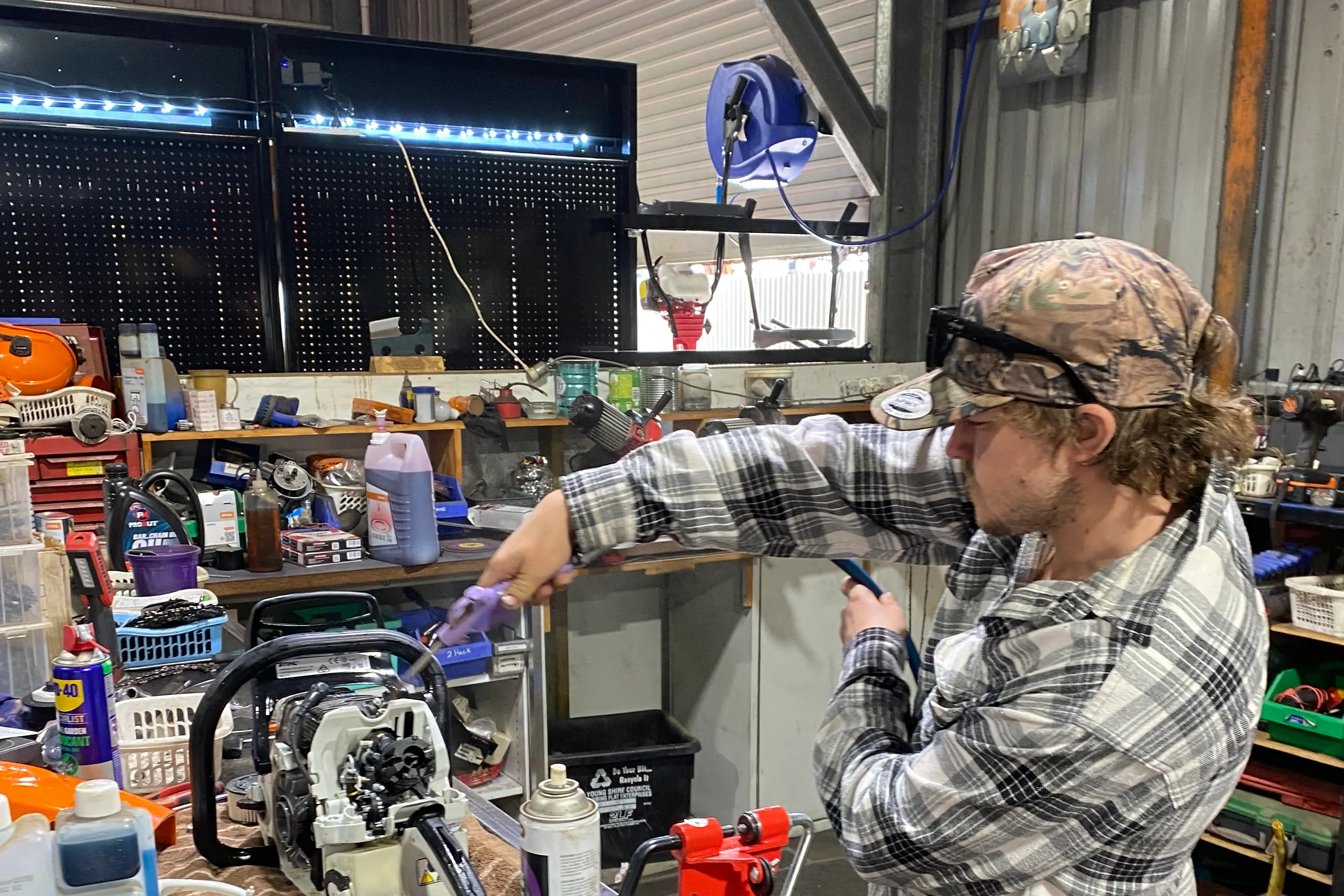 <p>Boys to the Bush received $172,032 from the state government to support their Future Pathways Project, which is delivering intensive pre-employment support to young men across Forbes, Young and Dubbo.</p>\\n