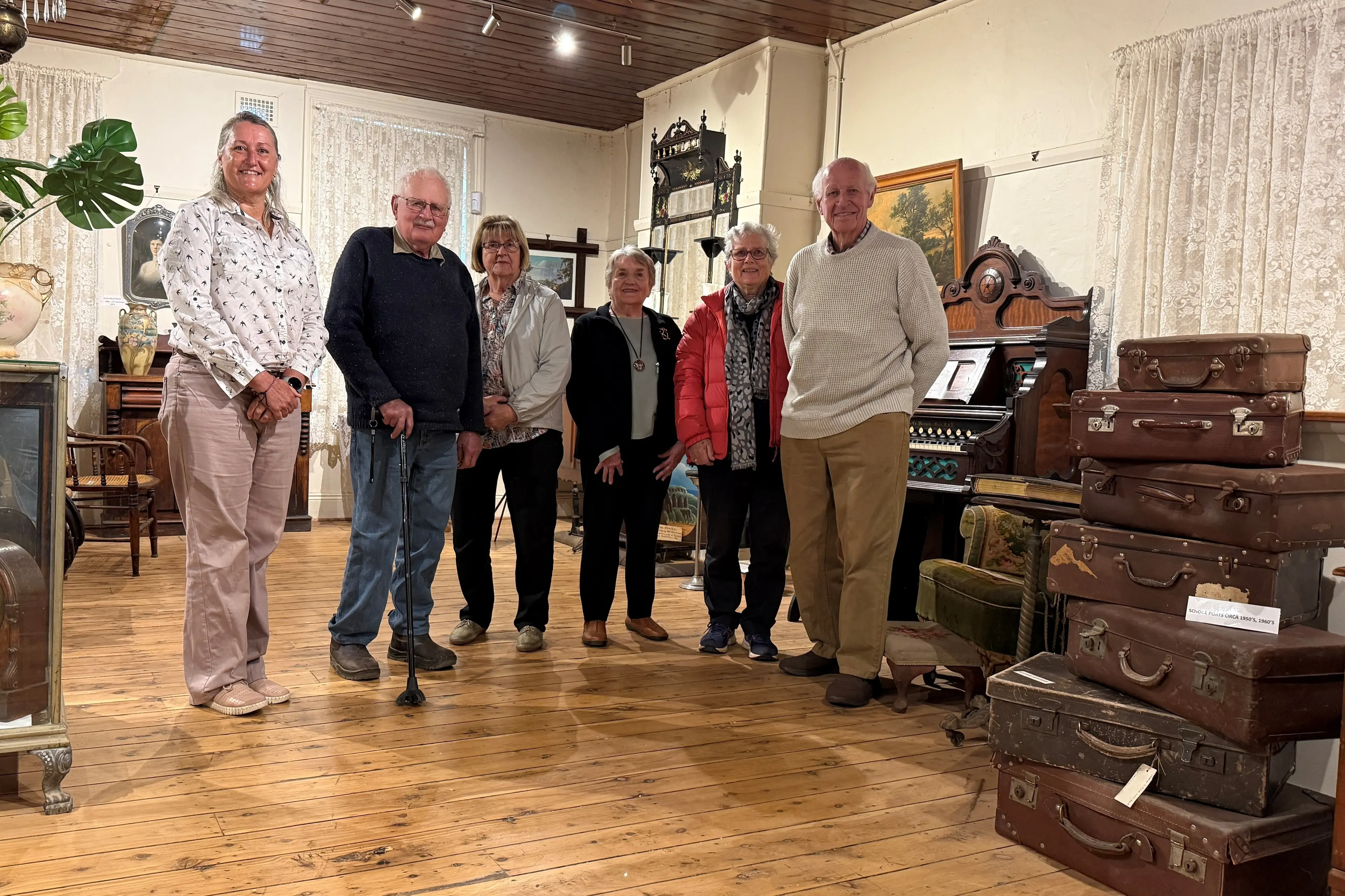 <p>Carrying on the legacy ... new museum president Monica Wren with past presidents Bruce Adams, Susan Stewart, Margaret Messenger, Mary Laksito and Don Rath. </p>\\n