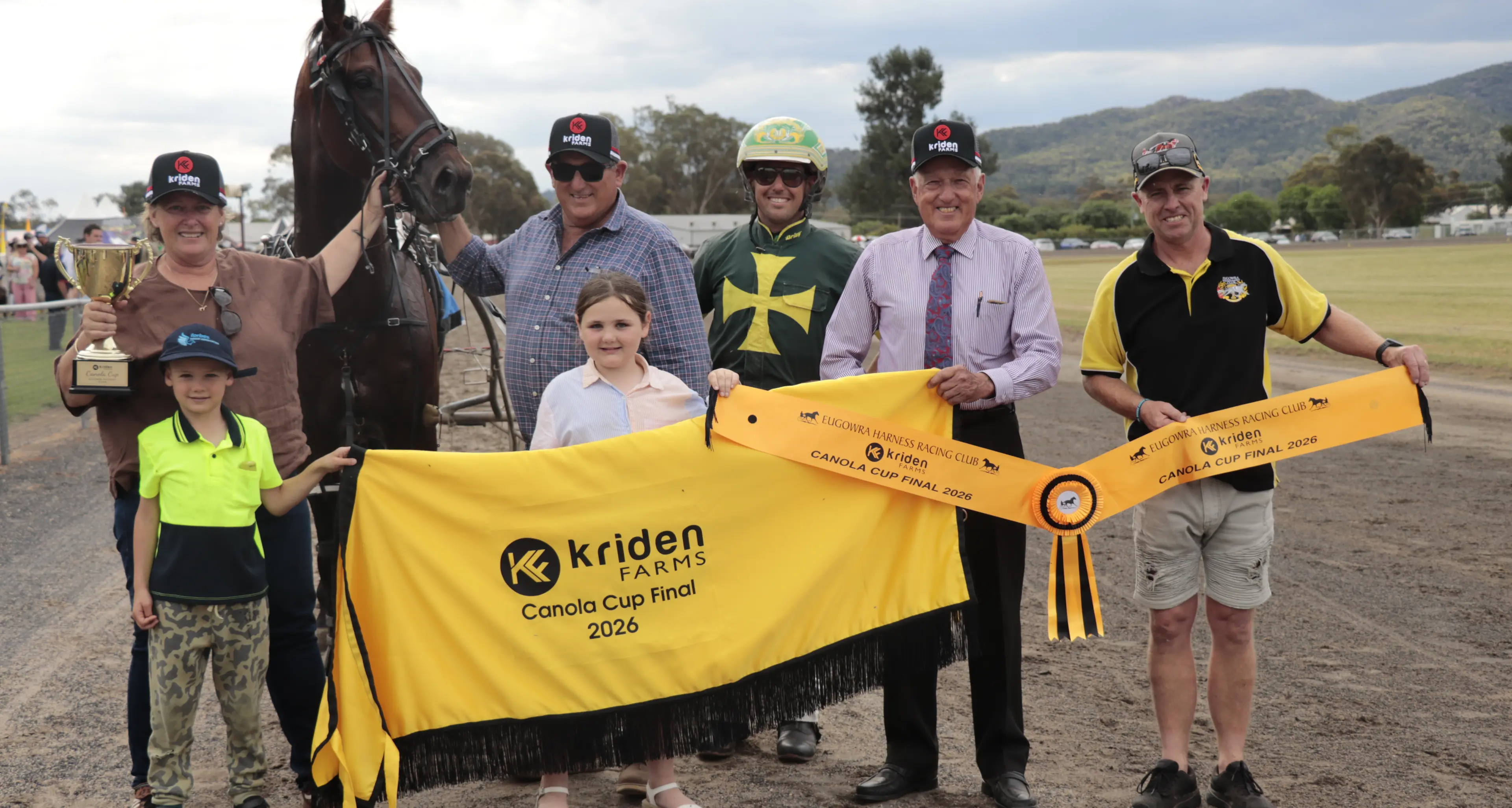 Seaside Sid sails home to win Eugowra's Canola Cup