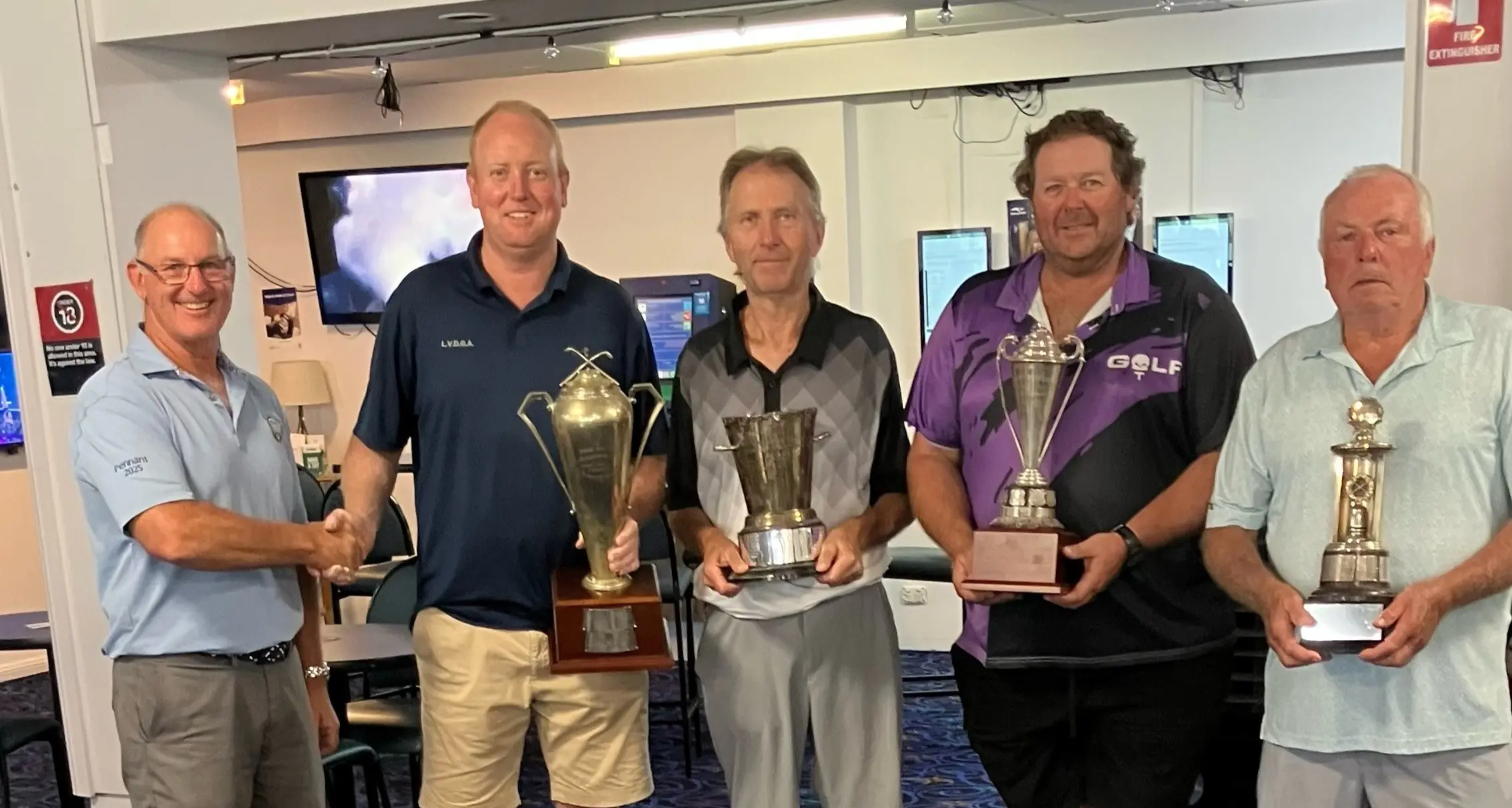 Betland blitzes golf championship with seven-under par round